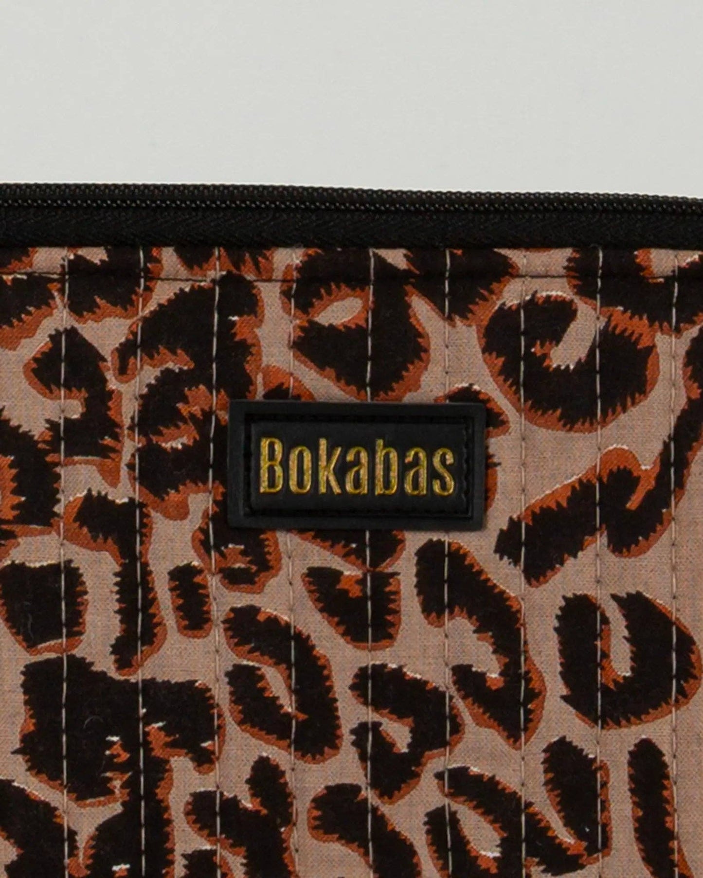 Pochette matelassée à froufrous Léopard: Grande