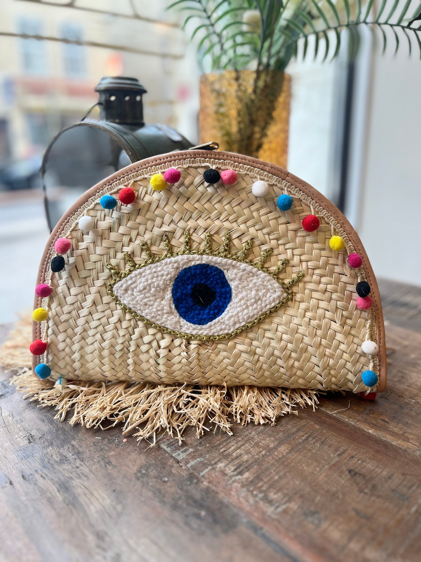 Pochette en paille - arrondi