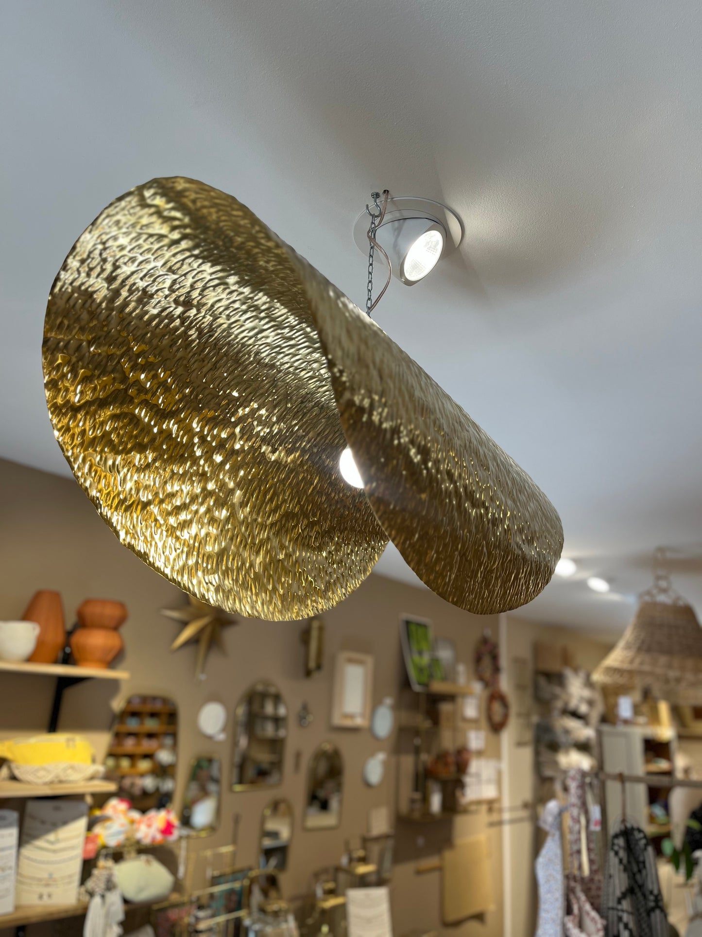 Suspension Brass – Luminaire en Laiton Doré