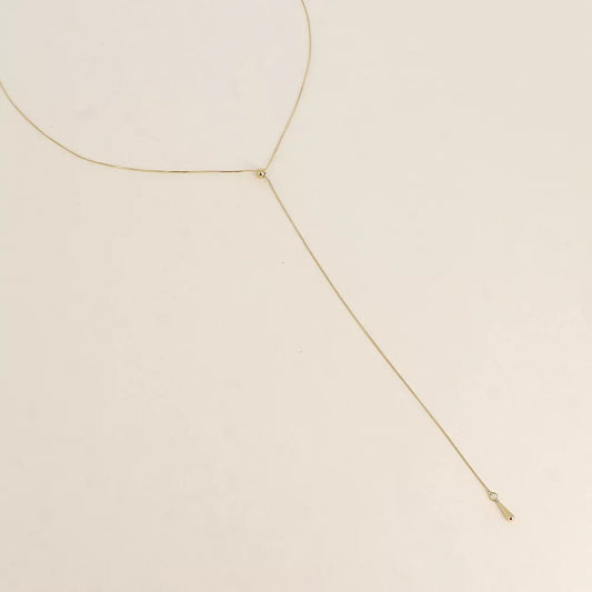 Collier Liora – cravate dorée