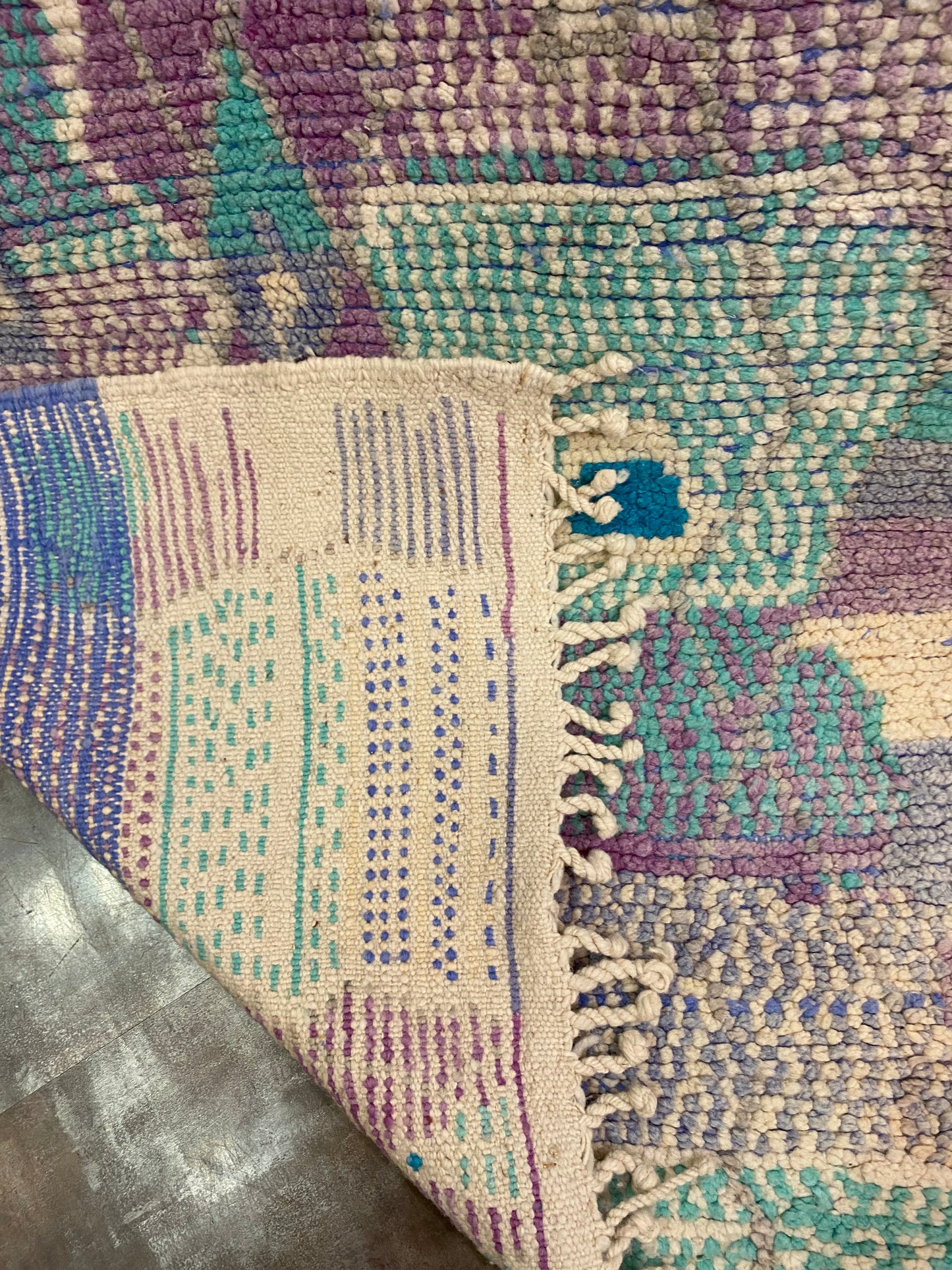 Tapis Berbère Boujaad Violet et Bleu – 169 x 100 cm