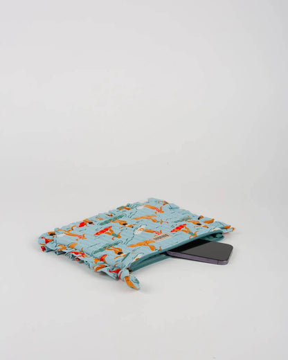 Pochette matelassée à froufrous Surf: Grande