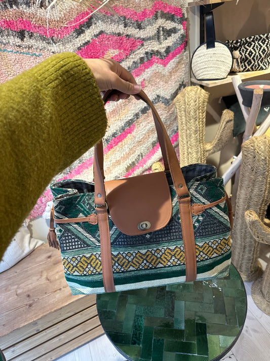 Sac week-end artisanal tapisserie recyclée vert