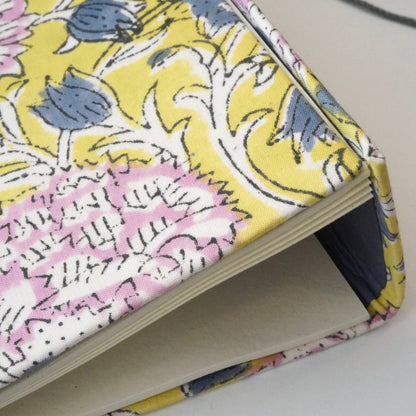 Carnet recouvert de tissu imprimé N°17