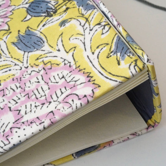 Carnet recouvert de tissu imprimé N°17