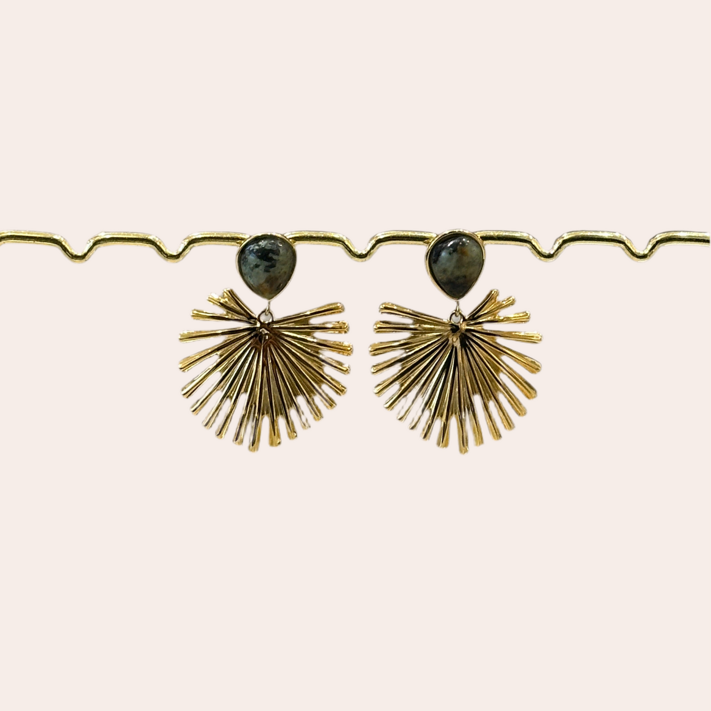 Boucles d'oreilles à 45€