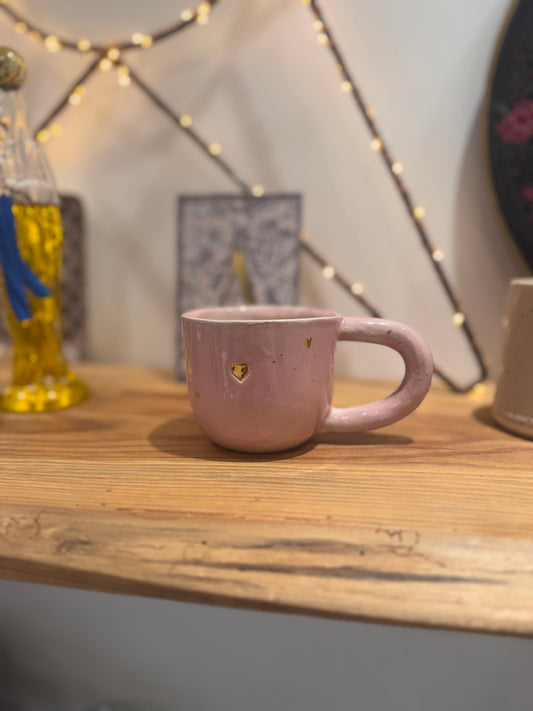 Céramiques Artisanales - Tasses en Grès rose et dorure