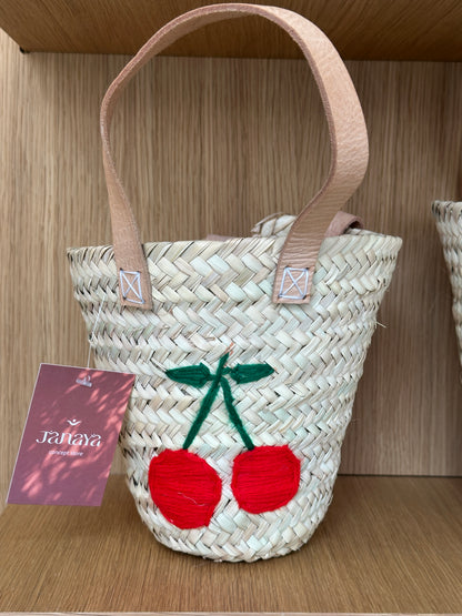 Petit panier brodé artisanal fruits