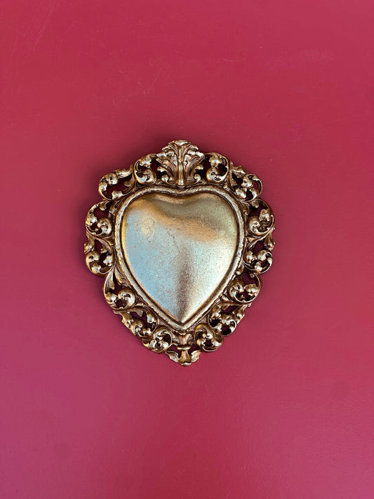 Ex-voto doré cœur sacré – 10,5 × 12,3 cm
