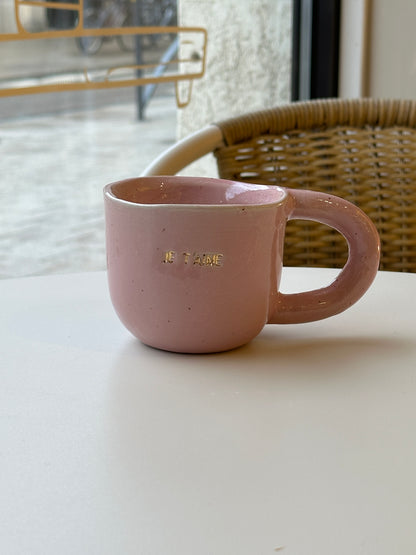 Céramiques Artisanales - Tasses en Grès Rose et dorure avec ance