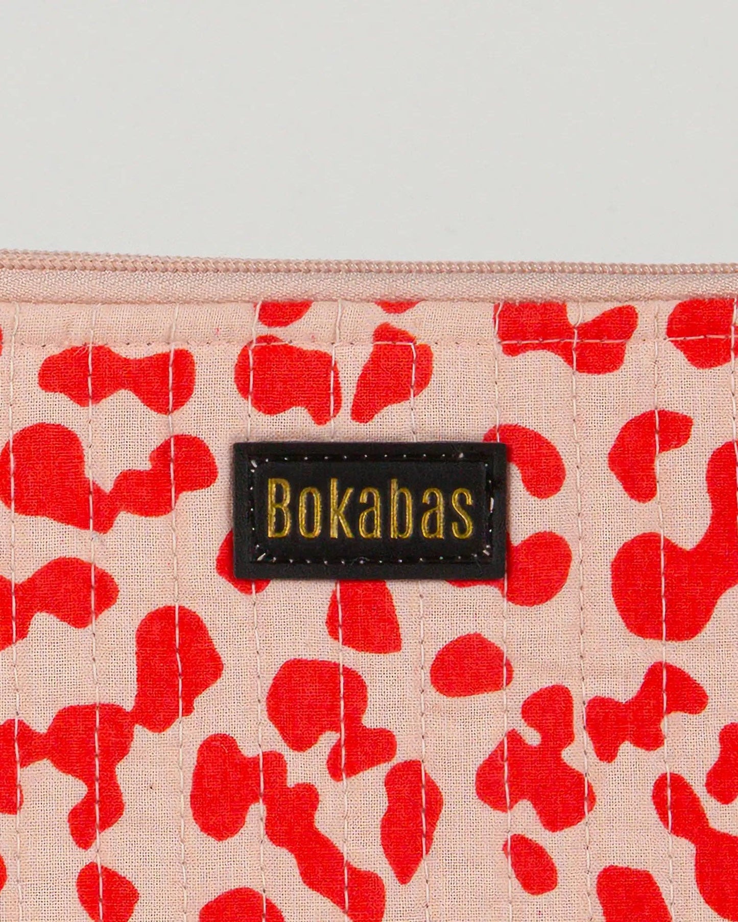 Pochette matelassée à froufrous Valentine: Grande