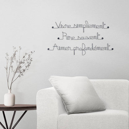 Citation en fil de fer " Vivre, rire , aimer "