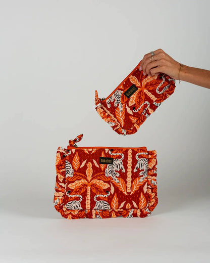 Pochette matelassée à froufrous Tropique: Grande